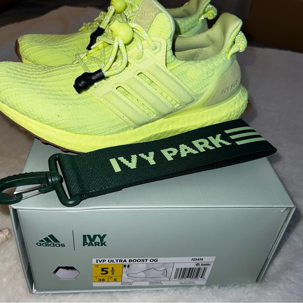 Beyoncé Ivy Park Adidas Ultra Boost OG